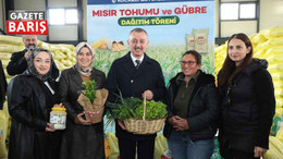 Büyükakın, Akmeşe üreticilerine tohum ve gübre dağıttı