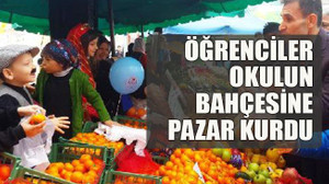 Öğrenciler okulun bahçesine pazar kurdu