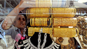 Altın rekor tazeledi