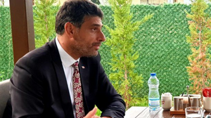 Meclis üyemizdi, çok üzgünüm… Adak’ın babası cenazeye özel izinle katılacak...Kocaman izin aldı