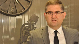 Yıldızlı Şentop'u istifaya davet etti