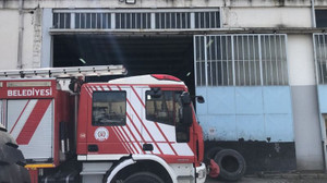 Önce kendi sonra kopan parmakları hastaneye gitti