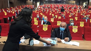 Büyükşehir komisyon üyeleri belli oldu