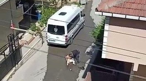 Eşini sokak ortasında vurmuştu, adliyeye sevk edildi