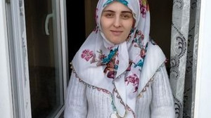 Vahşet! Eşini işkence ederek öldürdü