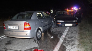 Kocaeli'de 3 araç birbirine girdi: 2 yaralı