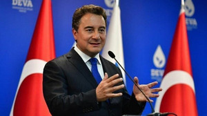 DEVA Partisi'nde istifa