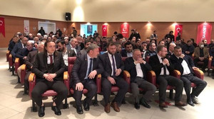 Mutlu AKP’lilere seslendi: “Esnafa tepkileri göze alarak gidebiliyor musunuz?”