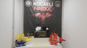 Oyuncak gemilere uyuşturucu saklamışlar!