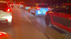 Sefo konseri yolu kilitledi!