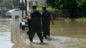 Sokak göle döndü, FELAKETE RAMAK KALDI