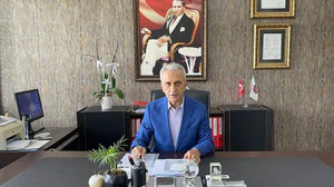 Türk Sağlık Sen: "Ek Ödeme yeniden düzenlenmeli"
