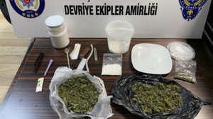 Durdurulan araçtan uyuşturucu çıktı