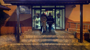 Düğün takılarını çalan 3 kişi yakalandı