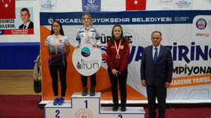 Dereceye girebilmek için ter döktüler