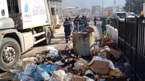 Başiskele Belediyesi Hatay’da yaraları sarıyor