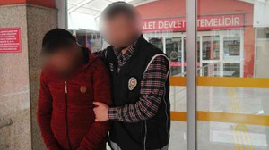 Durdurulan araçtan 6 düzensiz göçmen çıktı
