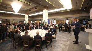 Başkan Büyükakın, Romanlarla iftar yaptı