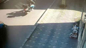 Kendisini kargocu olarak tanıtan şüpheli tarafından öldürülmüştü, defnedildi
