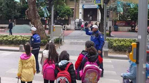 Zabıtadan okul önlerinde trafik haftası etkinliği
