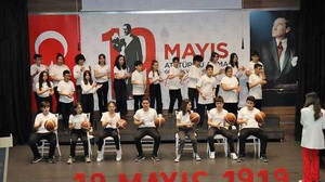 Kocaeli Bilnet Okulları’ndan 19 Mayıs Atatürk’ü Anma, Gençlik Ve Spor Bayramı kutlaması