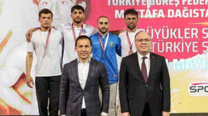 Güreşçiler Türkiye Şampiyonasından 2 madalya çıkardı