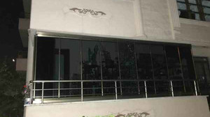 Kocaeli'de gece yarısı evi kurşunladı