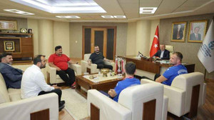 Büyükakın pehlivanları ağırladı