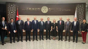 KOÜ Rektörü'nden Hazine ve Maliye Bakan Yardımcısına Ziyaret