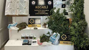 Kocaeli'de uyuşturucu operasyonu: gözaltılar var
