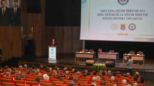 Vali Yavuz'dan okul müdürlüklerine önemli uyarı!