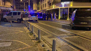 Eğlence mekanında silahlı kavga : Yaralılar var