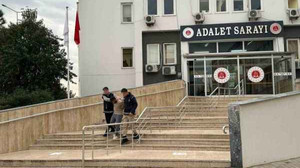 Kocaeli'deki kovalamacada polis otolarına çarpan şahıs tutuklandı!