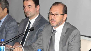 Rektörden açık itiraf: ‘Ben de alamıyorum, torpil yaptırıyorum’