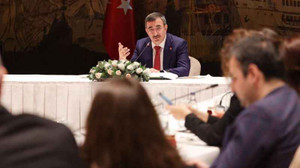Yılmaz “Emekli maaşlarına ilişkin çalışma Kabine’de ele alınacak”