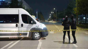 9 saatlik rehine krizi saldırganın tuvaleti gelince son buldu