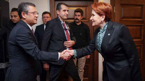 Özel'den Akşener’e taziye ziyareti