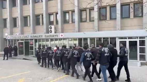 4 ilde eş zamanlı dolandırıcılık operasyonu: Çok sayıda tutuklama