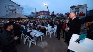 Büyükakın iftarda Yörüklerle buluştu
