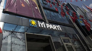 İYİ Partili belediye başkanı istifa etti