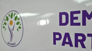 İstanbul'da DEM Parti yöneticilerine gözaltı!