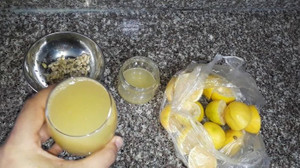 Uyanır uyanmaz ilk iş içilmeliymiş. 1 bardak limonlu su içmenin vücuda sağladığı 10 müthiş fayda