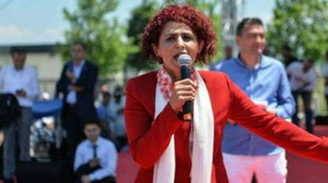 Özüpak açıkladı: EYT Federasyonu'ndan istifa ettim