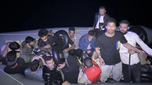 Ayvacık açıklarında 18 kaçak göçmen kurtarıldı
