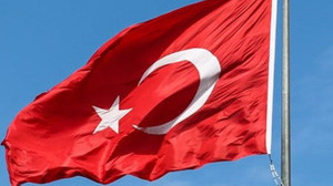 Suriye’de Türk bayrağına saldıran şahıs yakalandı