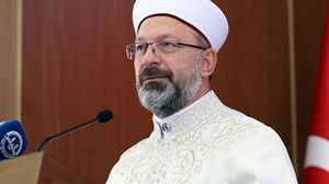 Diyanet İşleri Başkanı Erbaş’tan Haniye için başsağlığı mesajı