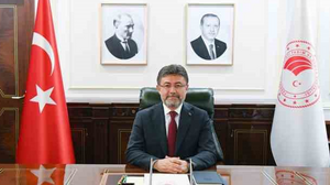 Bakan Yumaklı: “Yunanistan’a 2 uçak ve 1 helikopterimiz sabah saatlerinde havalandı”