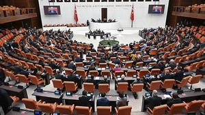 TBMM'de sandalye sayısı değişti