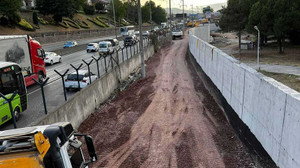 Kocaeli'de yol çalışması nedeniyle bir durak kullanıma kapatıldı!