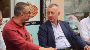 Büyükakın Gebze’de esnaf gezdi “Hizmet üreteceğiz diye söz verdik”